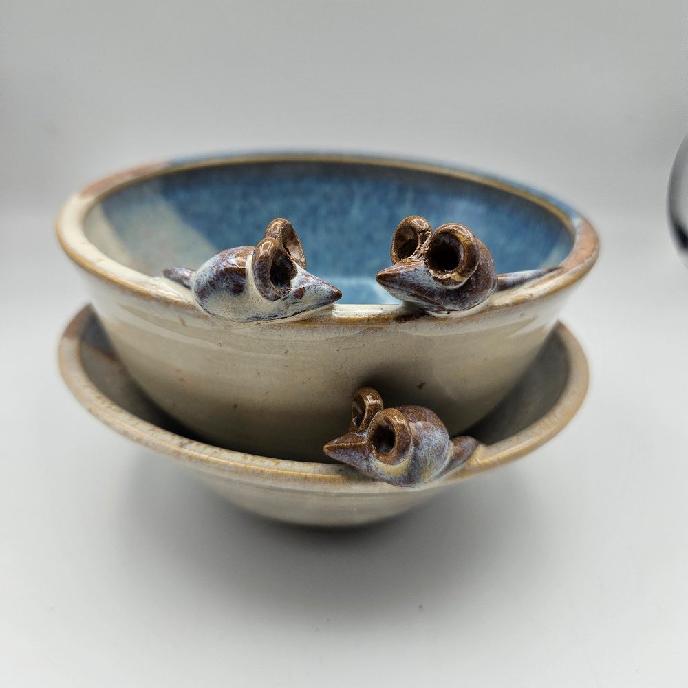 Two lovely little  ceramic bowls with little mice